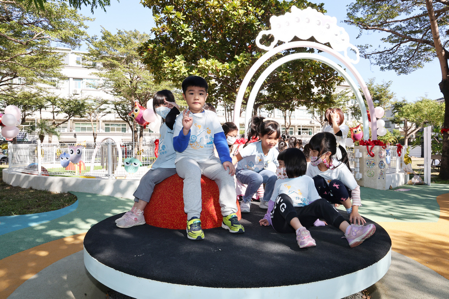 台南市北區再添兩座特色遊戲場 黃偉哲：朝向北區就是孩子的遊戲場目標邁進