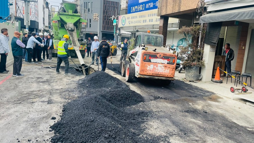 有關五妃街道路下陷事件 南市府啟動跨局處小組嚴密監控確保安全