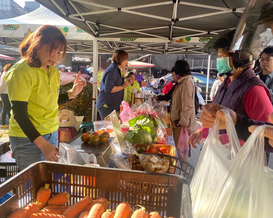 躍馬迎新春 鮮甜農產陪您過好年