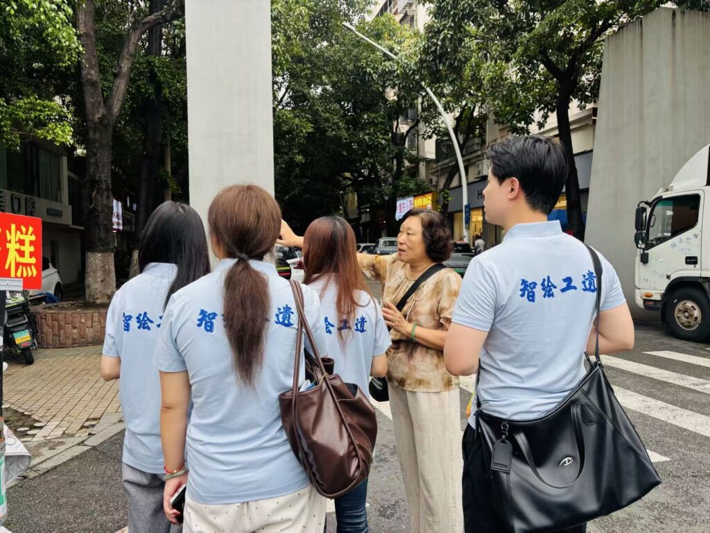 團隊走訪當地相關生產空間及生活街區