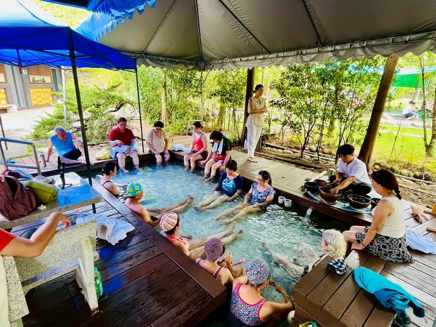不只泡湯，更要療癒！龜丹溫泉「湧泉頌音」11/15起開啟秋冬慢旅